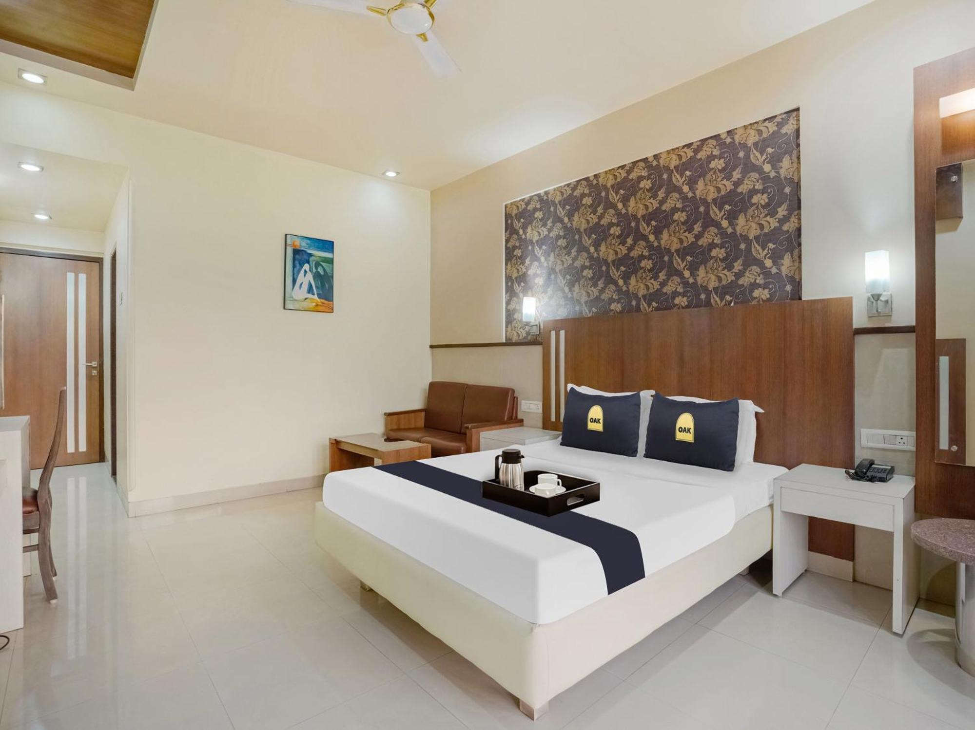 Hotel The Tark Near Igi Airport Delhi New Delhi
